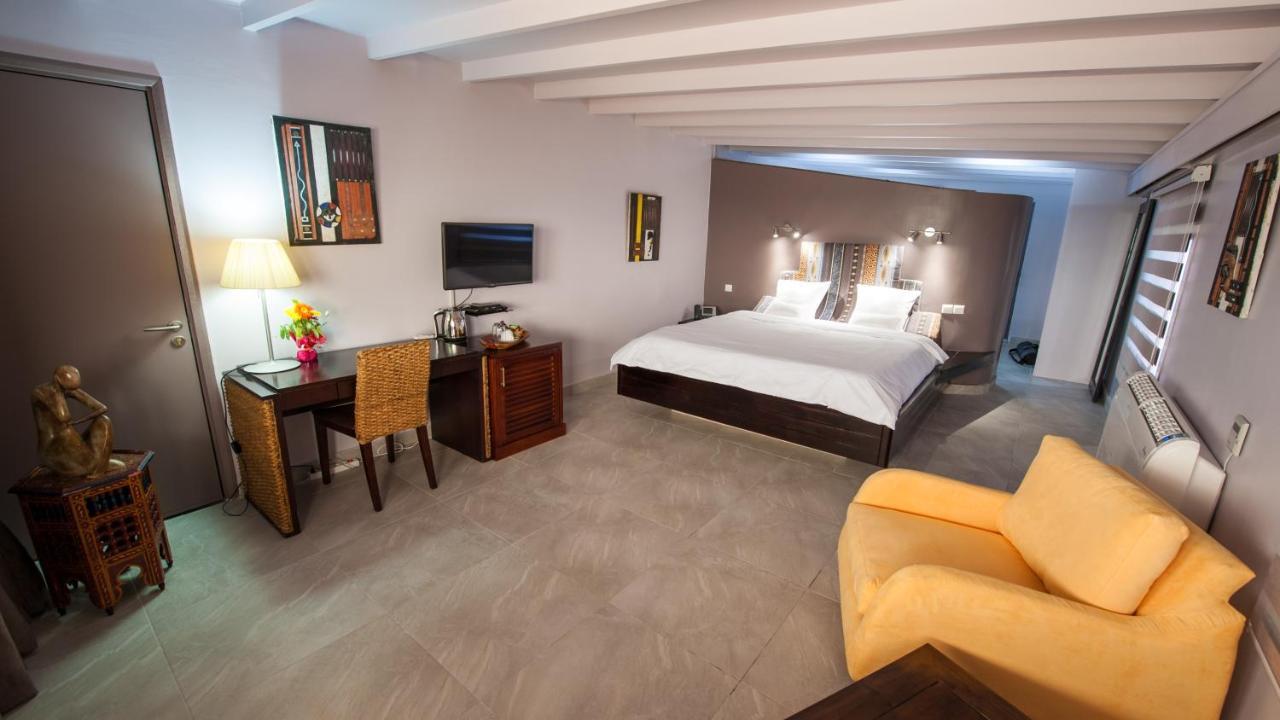 Residence Hoteliere Du Phare 利伯维尔 外观 照片